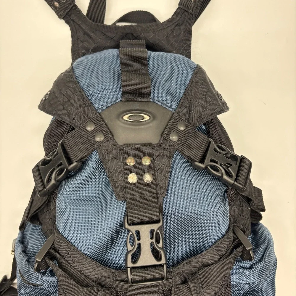Oakley Vintage Icon Mini Tactical Bag Blue Black Streetwear Backpack